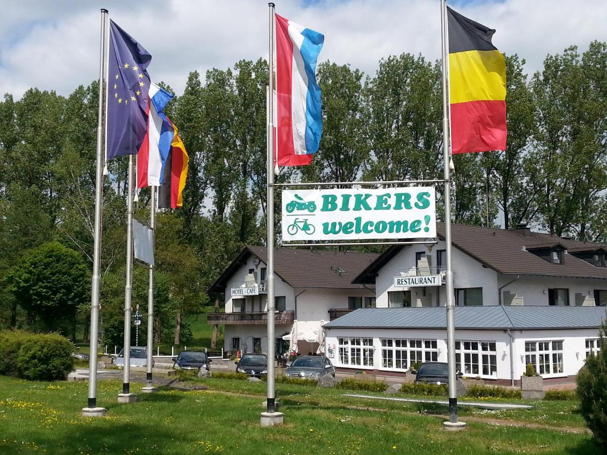 Hotel Pappelhof Weidenbach  Bagian luar foto